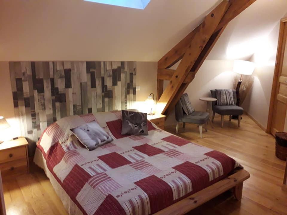 La Pierre Trouee Chambre D'Hotes Chateauneuf-de-Randon Luaran gambar